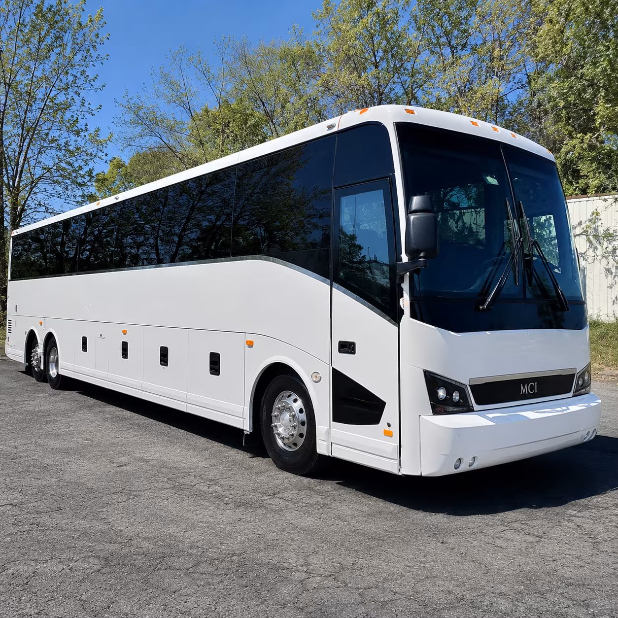 golf tournament corporate client entertainment shuttles
