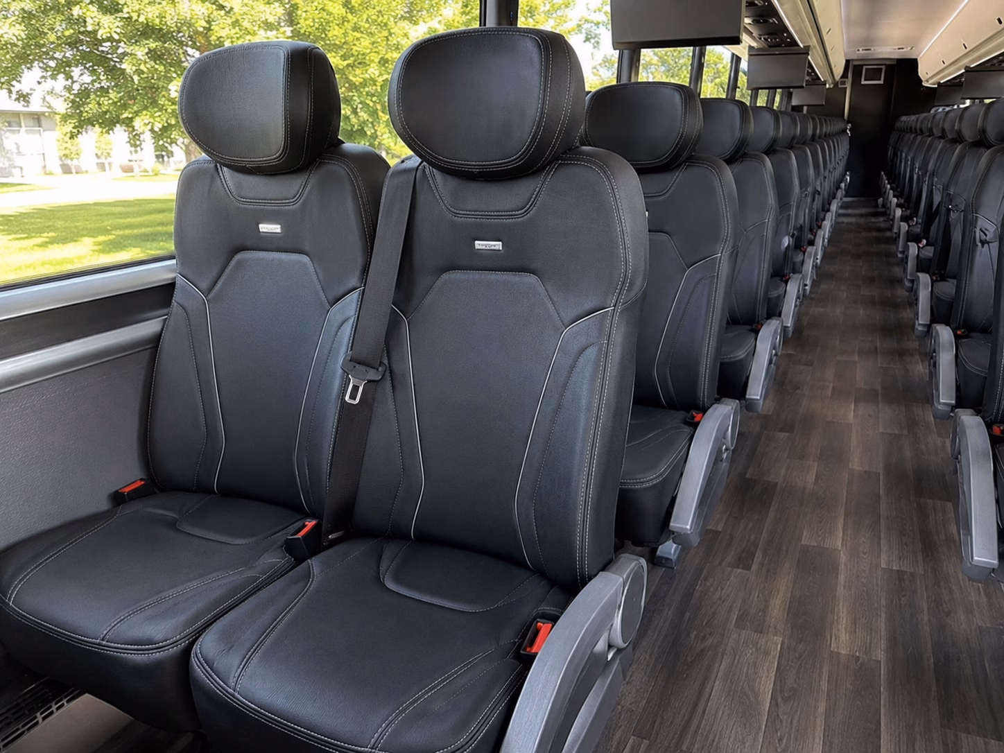 how the day of the week changes what a charter bus costs in scottsdale arizona
