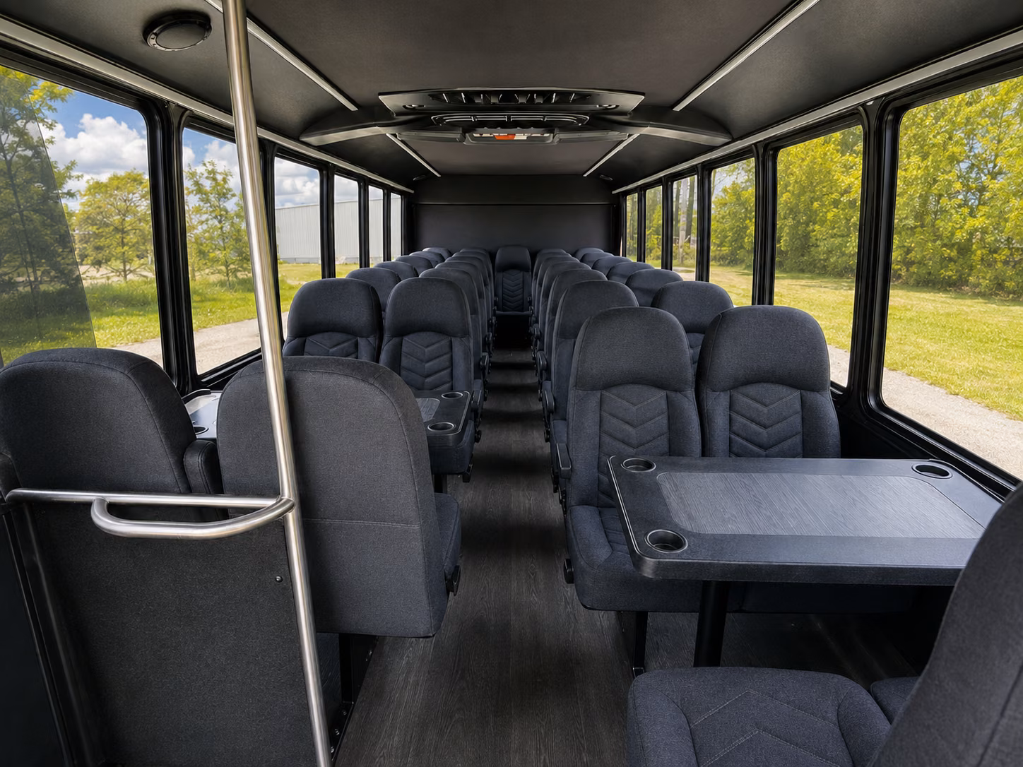 minibus rentals to the arizona science center and heard museum in phoenix